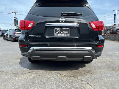 2019 Nissan Pathfinder SV