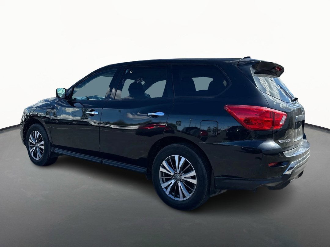 2019 Nissan Pathfinder SV