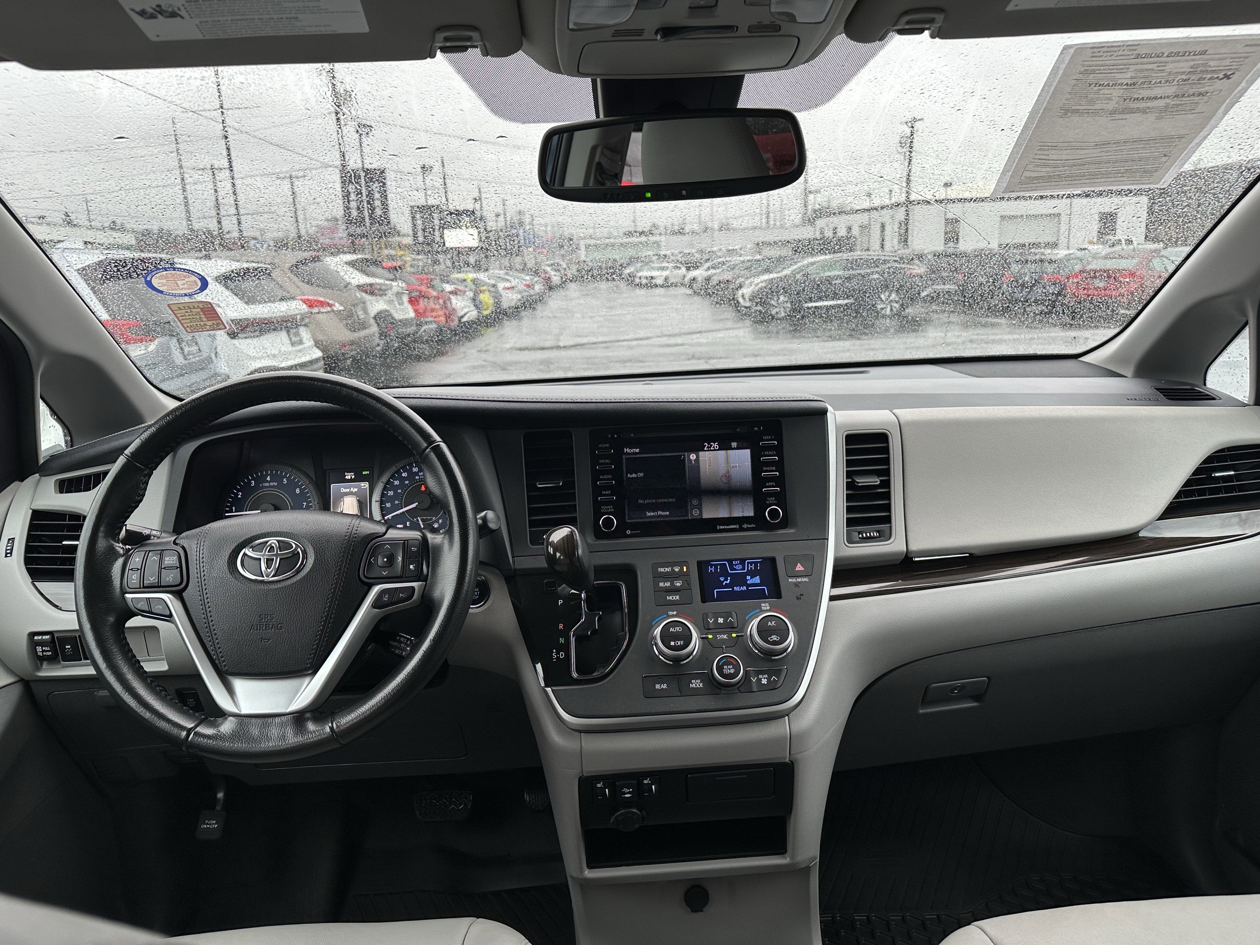 2020 Toyota Sienna XLE AWD 7-Passenger