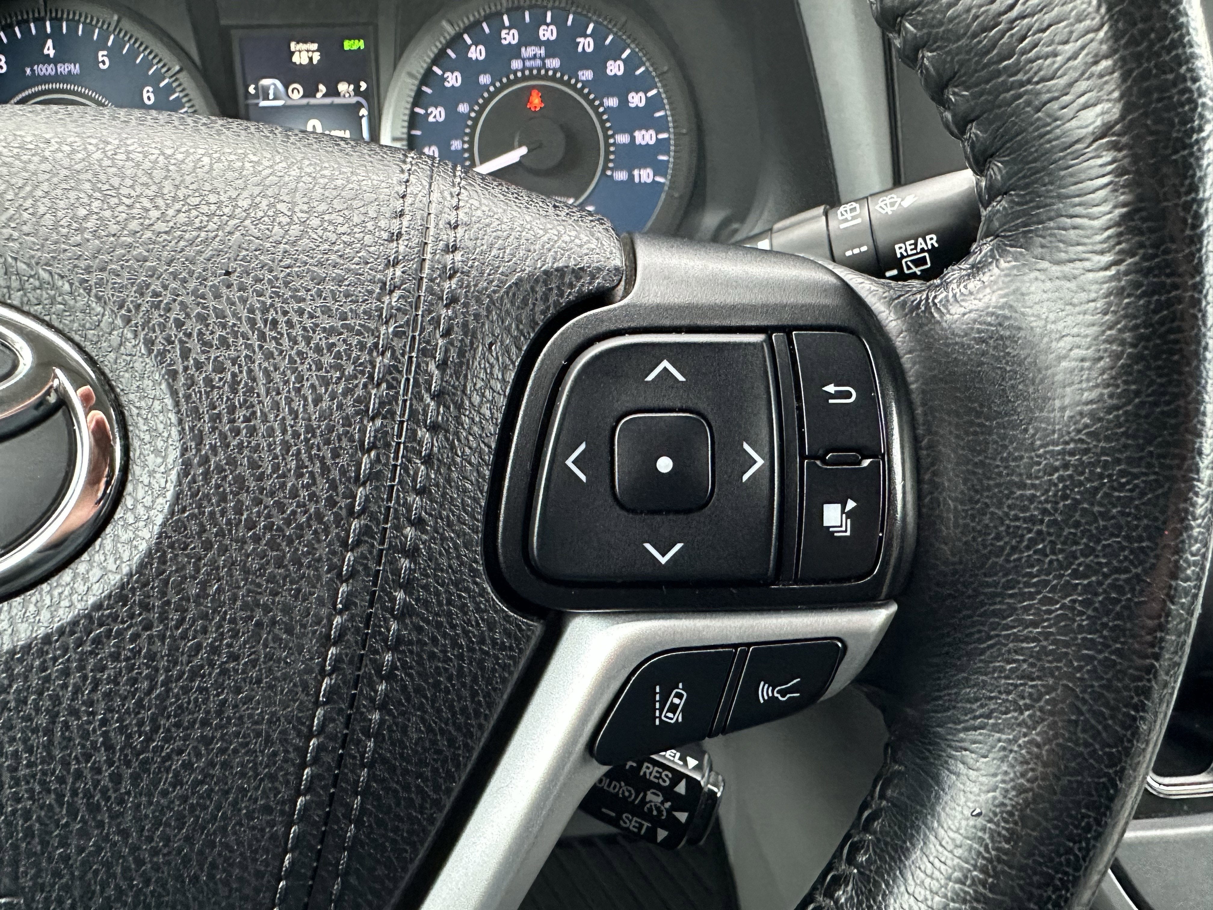 2020 Toyota Sienna XLE AWD 7-Passenger