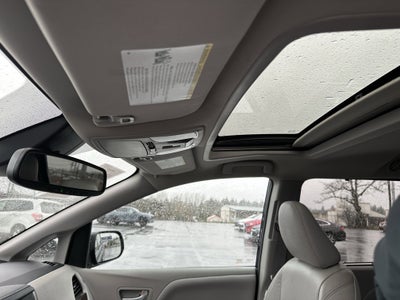 2020 Toyota Sienna XLE AWD 7-Passenger