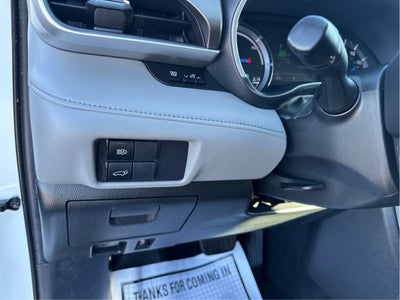 2020 Toyota Highlander Hybrid XLE AWD