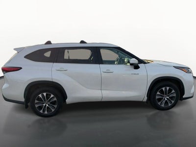 2020 Toyota Highlander Hybrid XLE