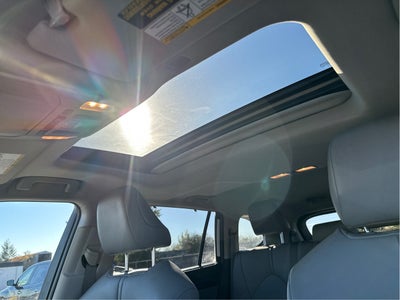 2020 Toyota Highlander Hybrid XLE AWD