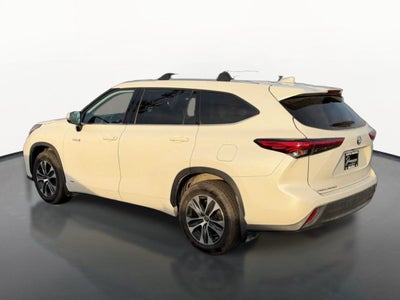 2020 Toyota Highlander Hybrid XLE