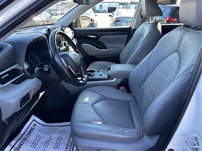 2020 Toyota Highlander Hybrid XLE AWD