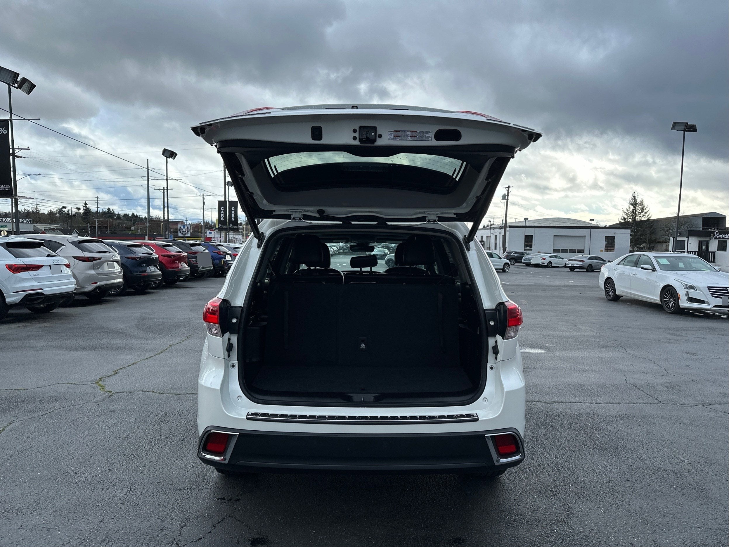 2019 Toyota Highlander Base