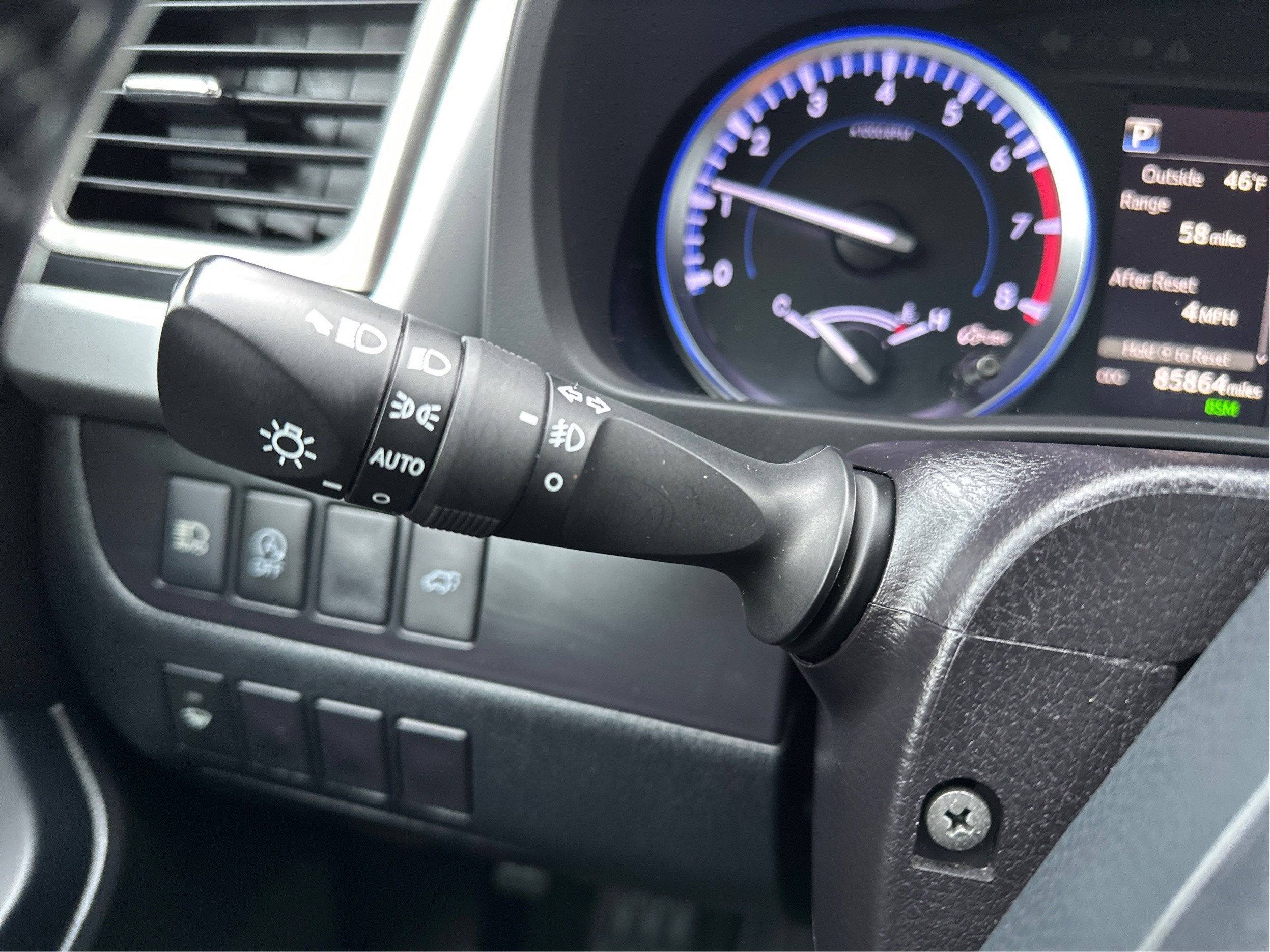 2019 Toyota Highlander Base