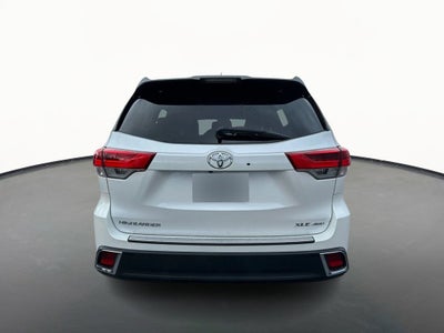 2019 Toyota Highlander Base
