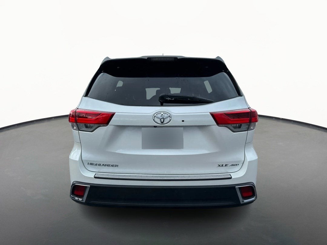 2019 Toyota Highlander Base
