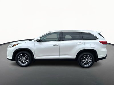 2019 Toyota Highlander Base