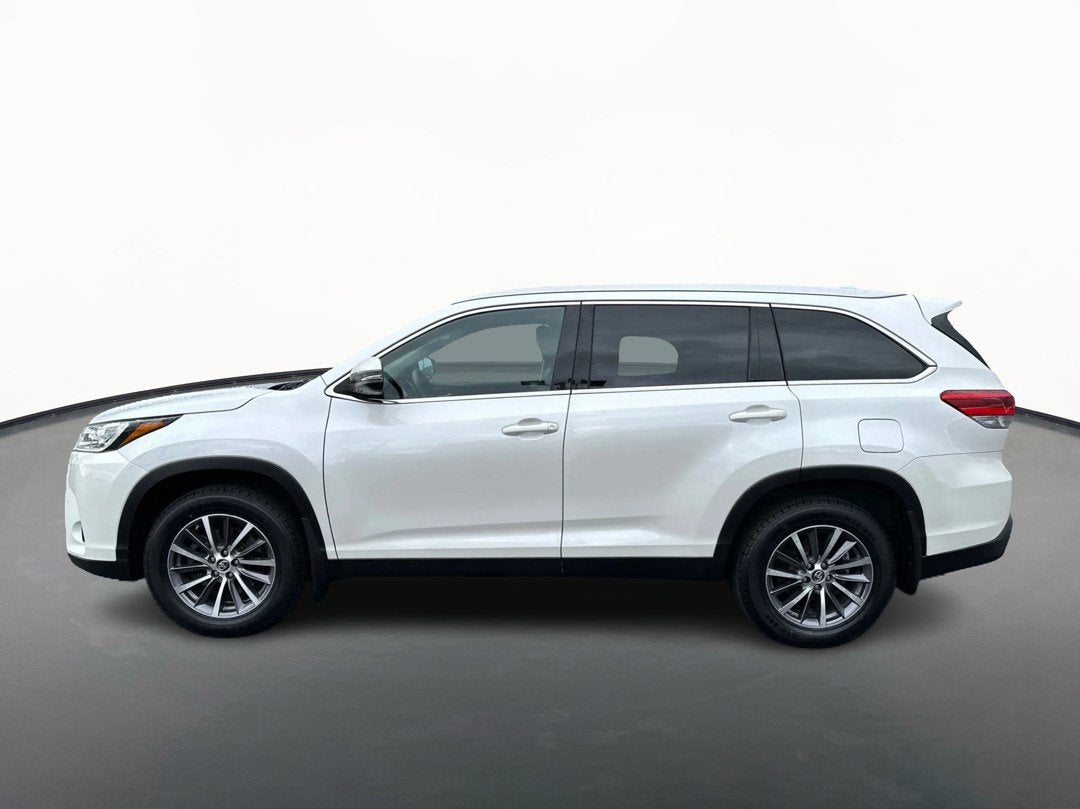 2019 Toyota Highlander Base