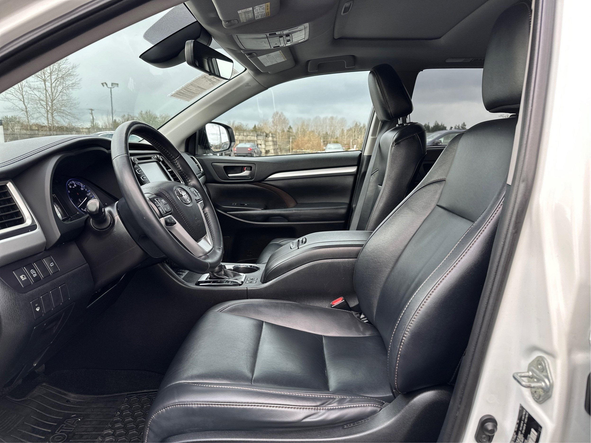 2019 Toyota Highlander Base