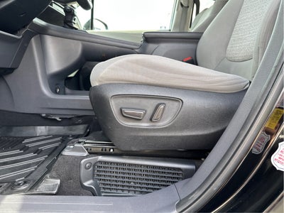 2022 Toyota Sienna LE