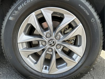 2022 Toyota Sienna LE