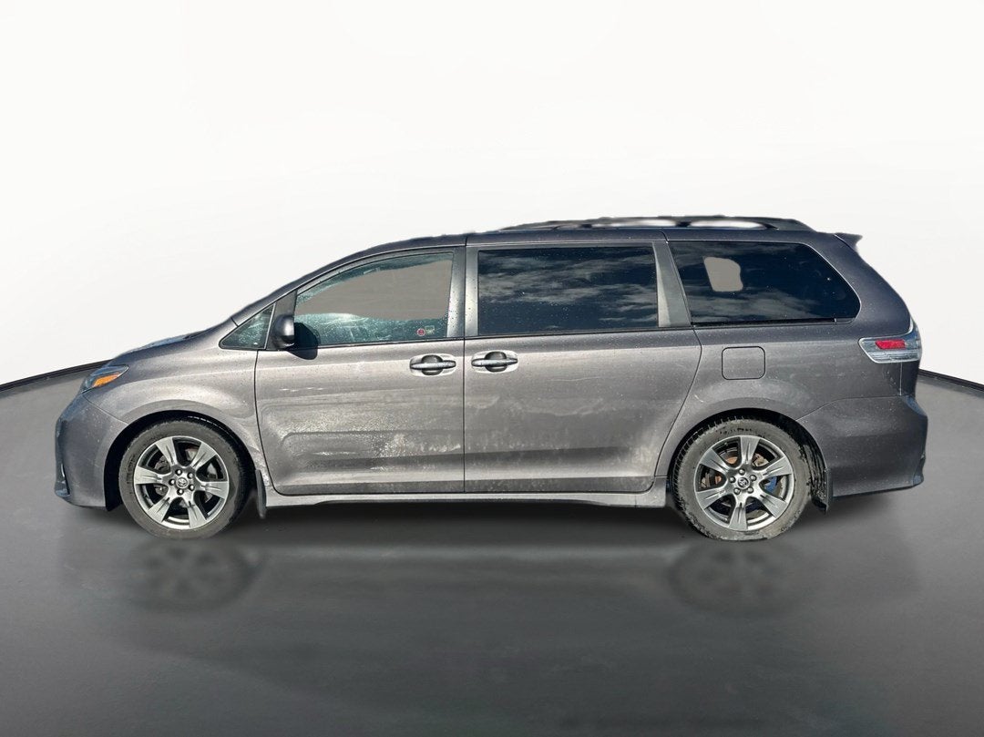 2019 Toyota Sienna SE