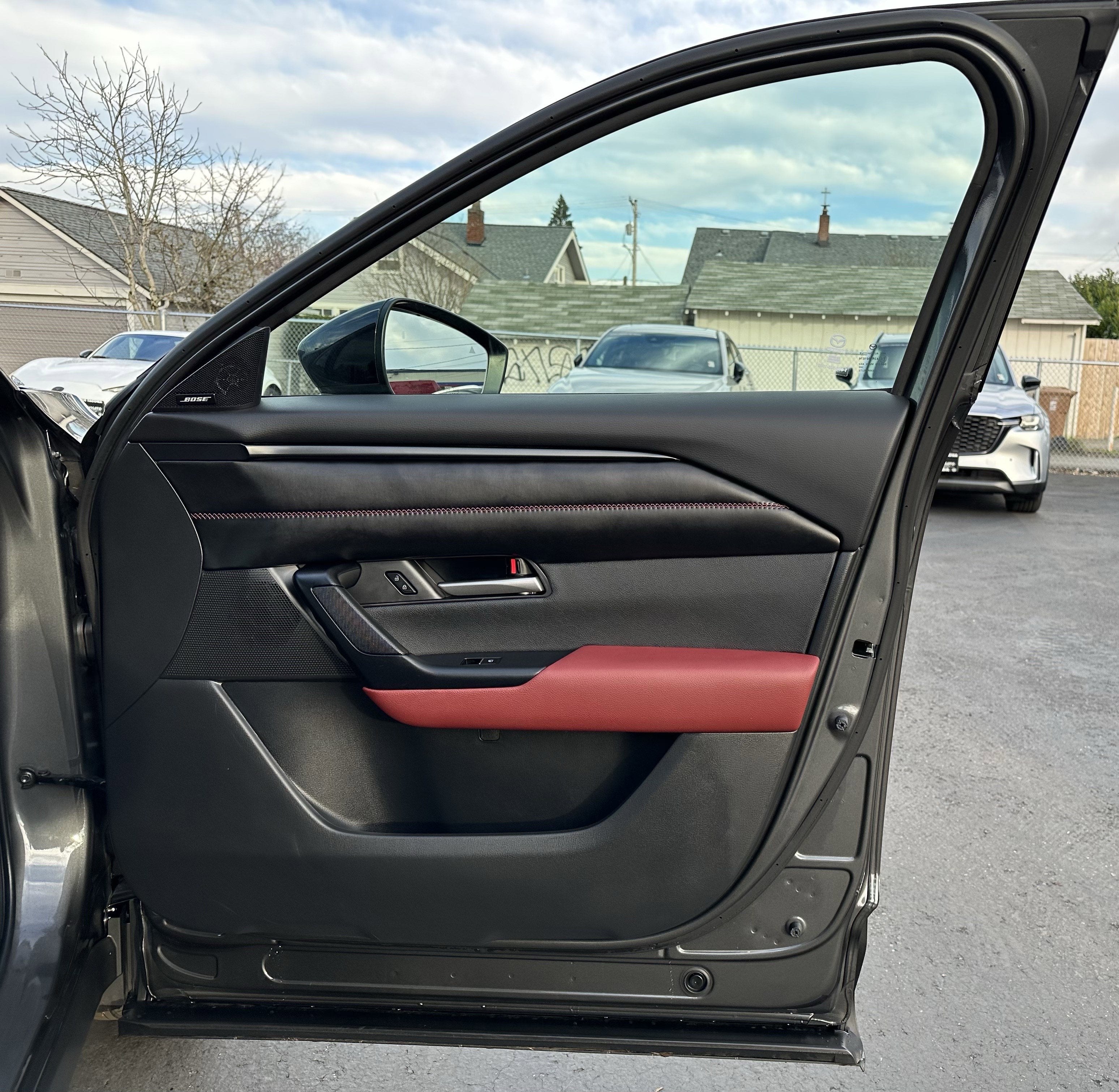 2025 Mazda Mazda CX-50 Hybrid Premium AWD