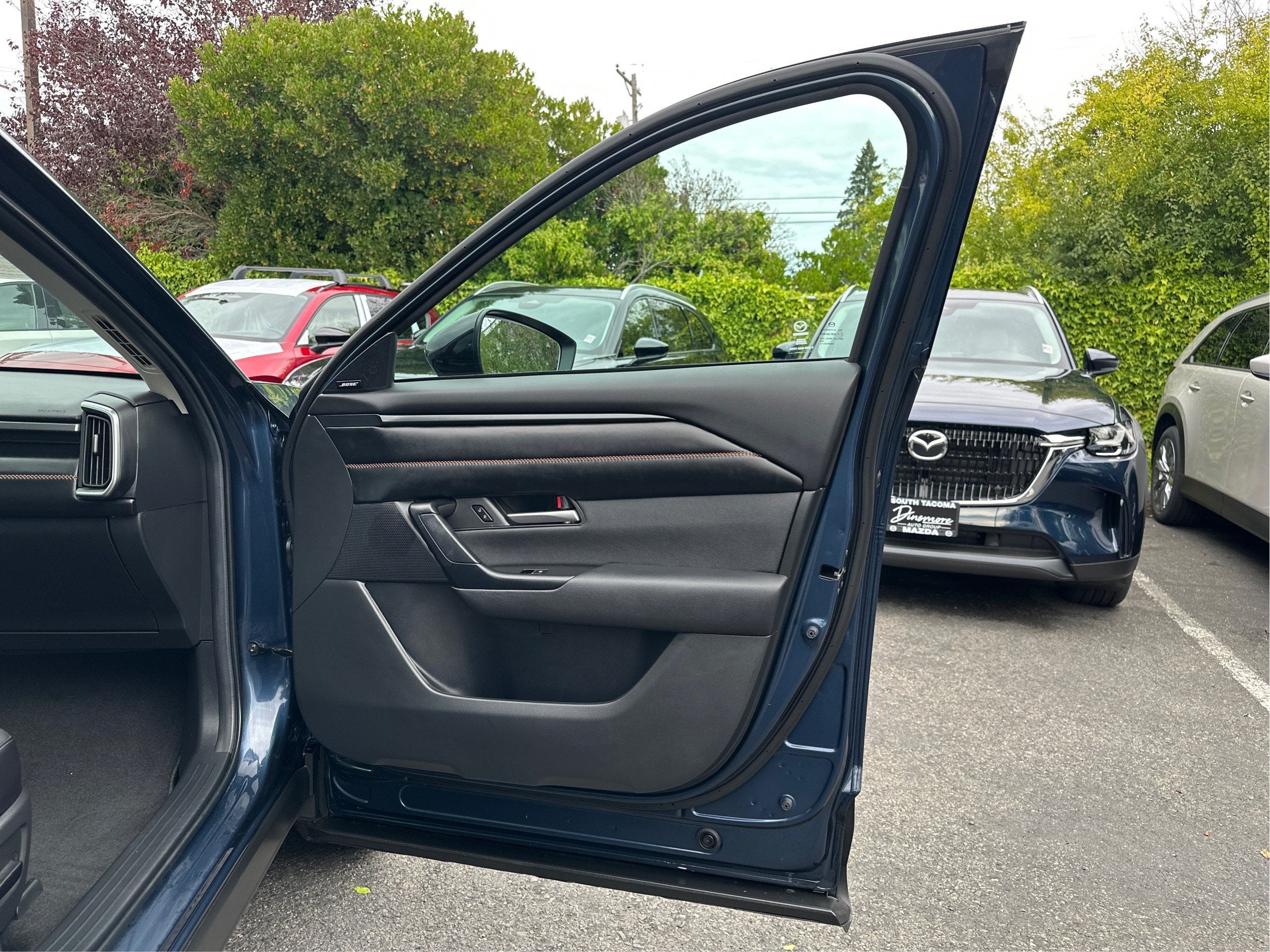 2026 Mazda Mazda CX-50 Hybrid Premium AWD