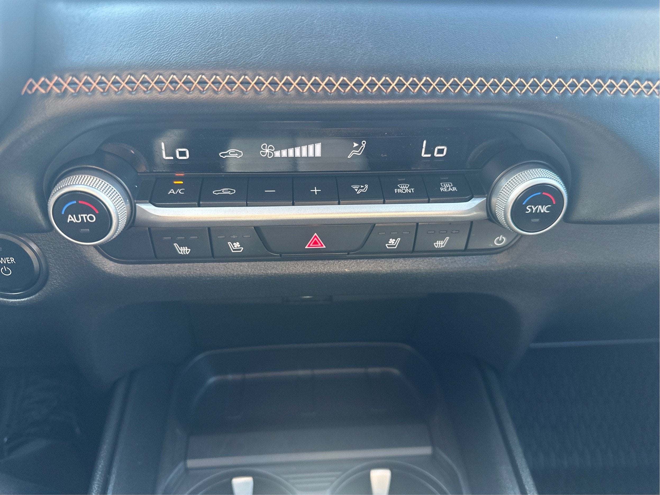 2026 Mazda Mazda CX-50 Hybrid Premium AWD