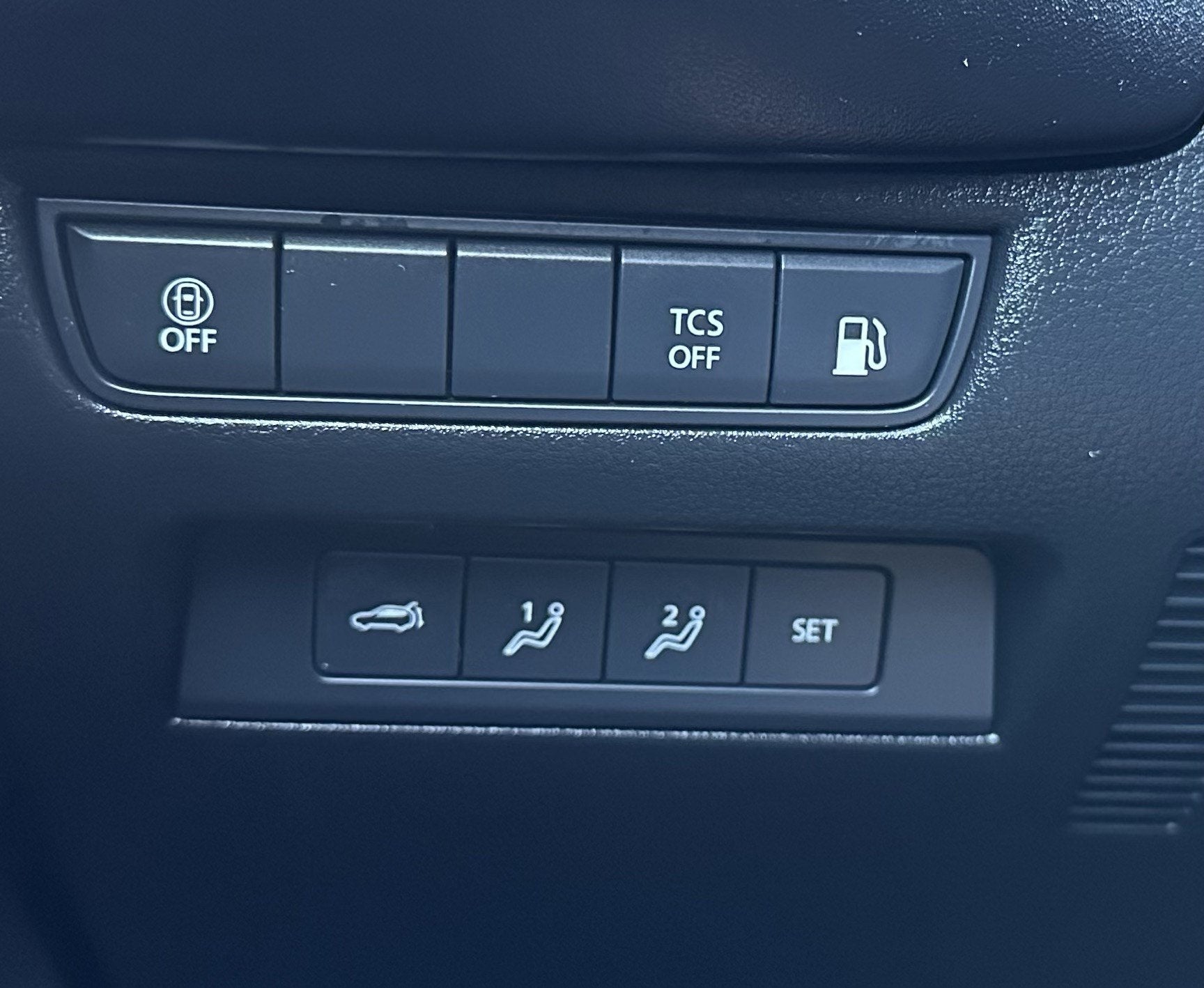 2025 Mazda Mazda CX-50 Hybrid Premium AWD