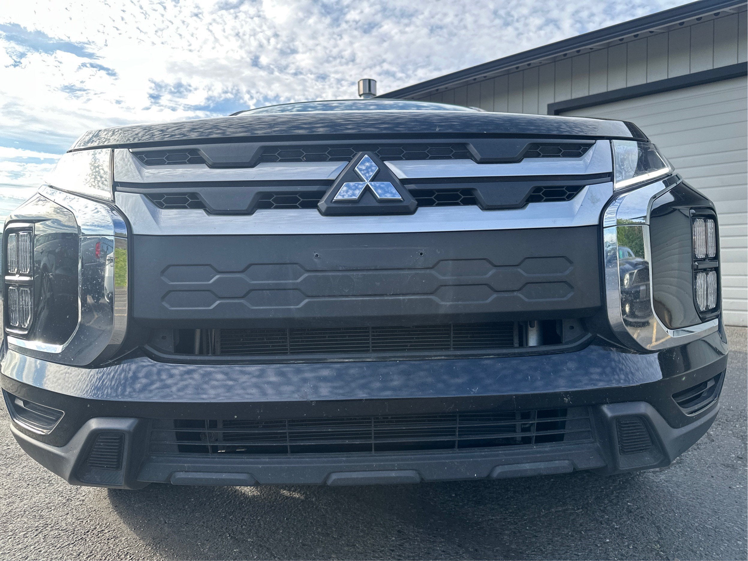 2024 Mitsubishi Outlander Sport Base