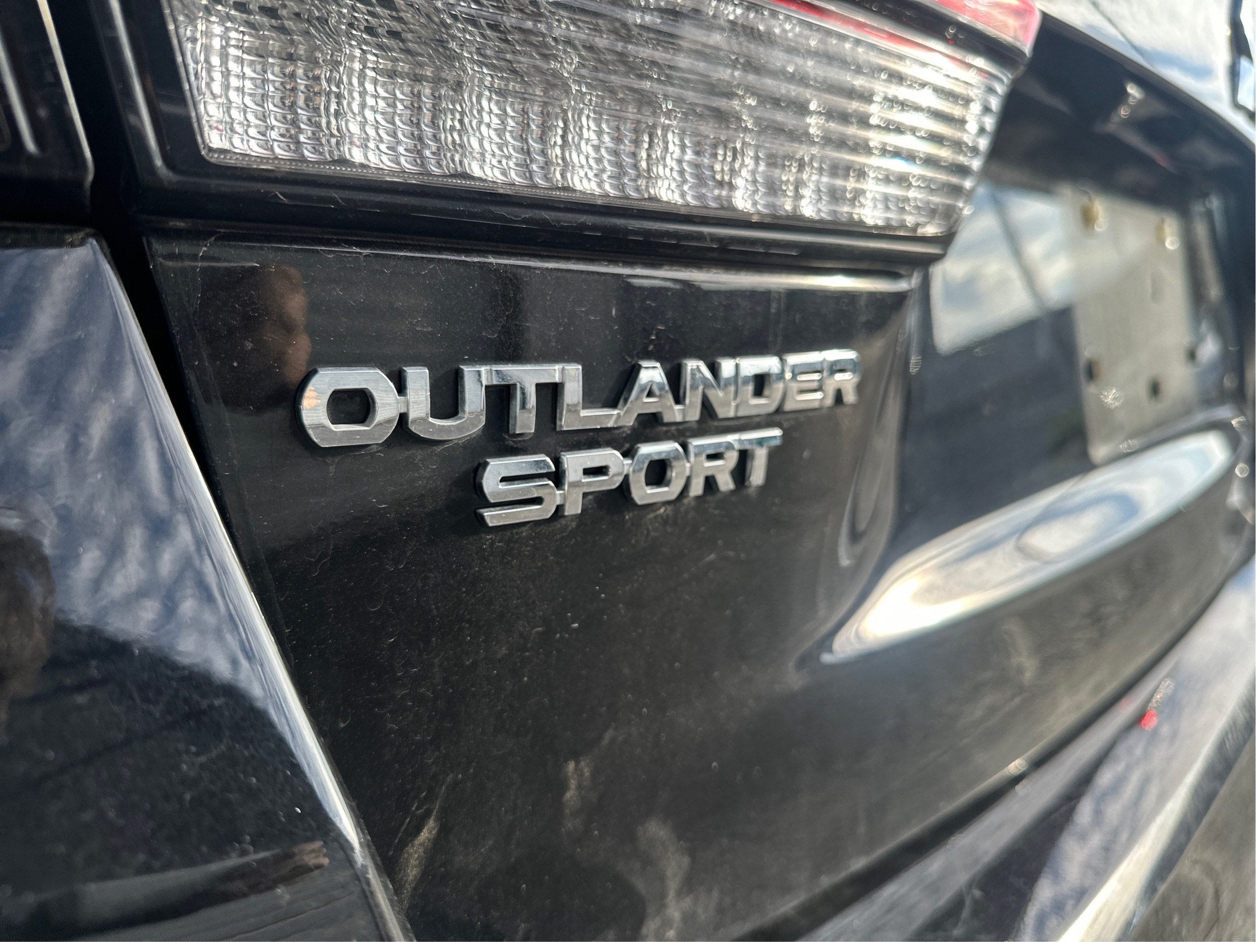 2024 Mitsubishi Outlander Sport Base