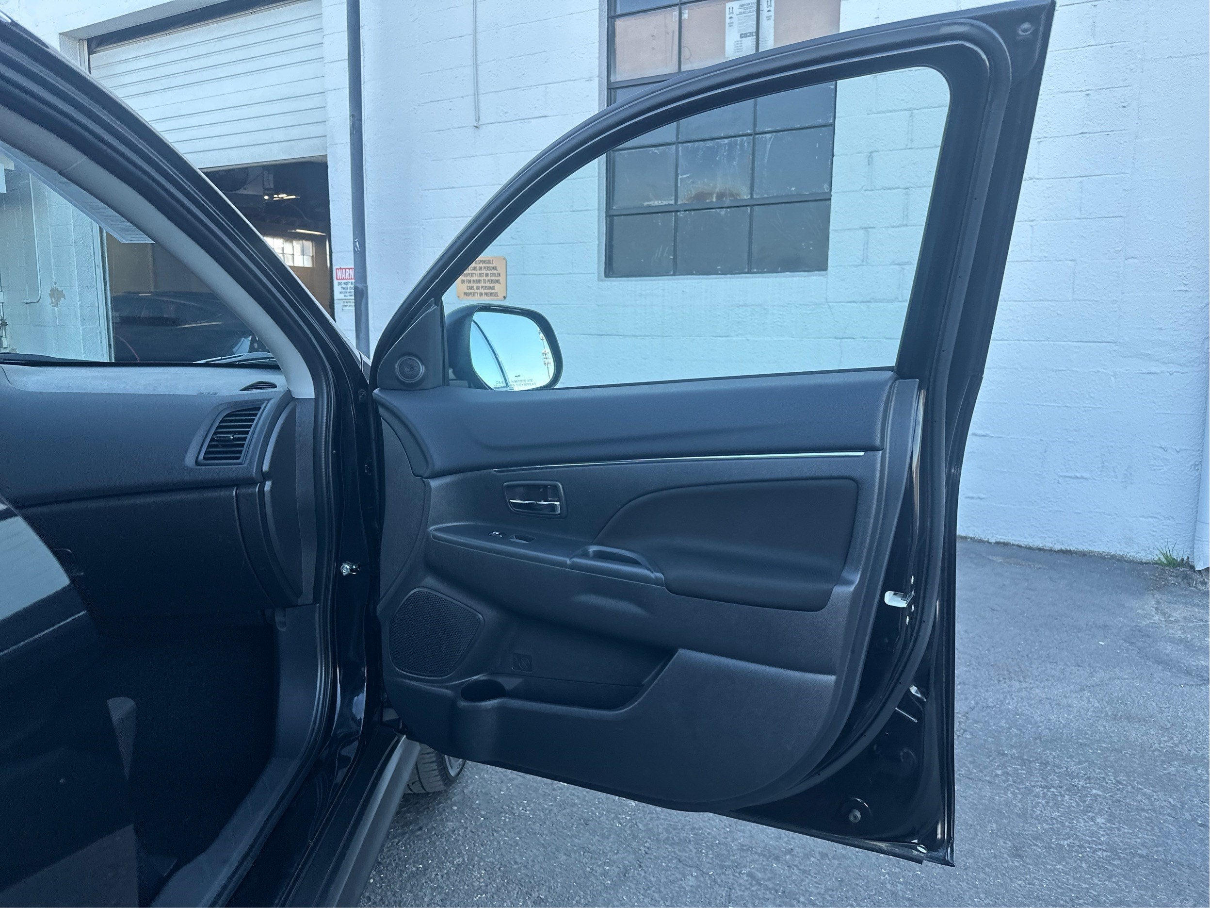 2024 Mitsubishi Outlander Sport Base