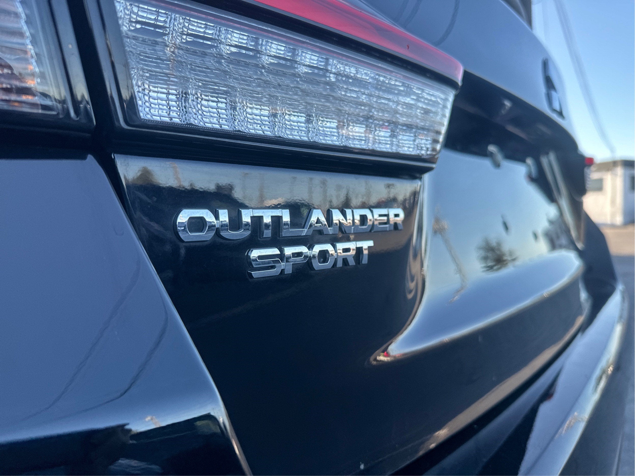 2024 Mitsubishi Outlander Sport Base