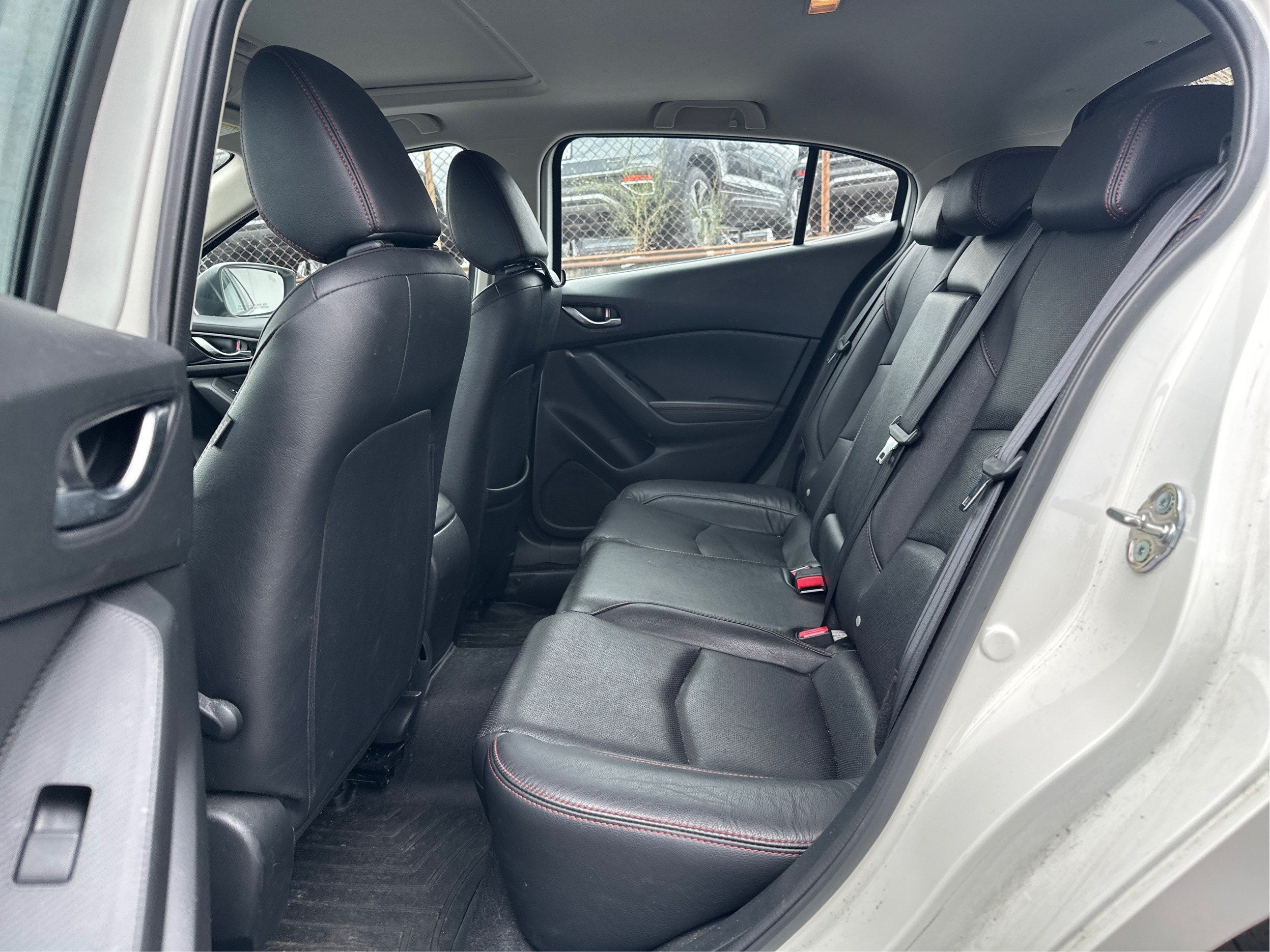 2016 Mazda Mazda3 s Grand Touring