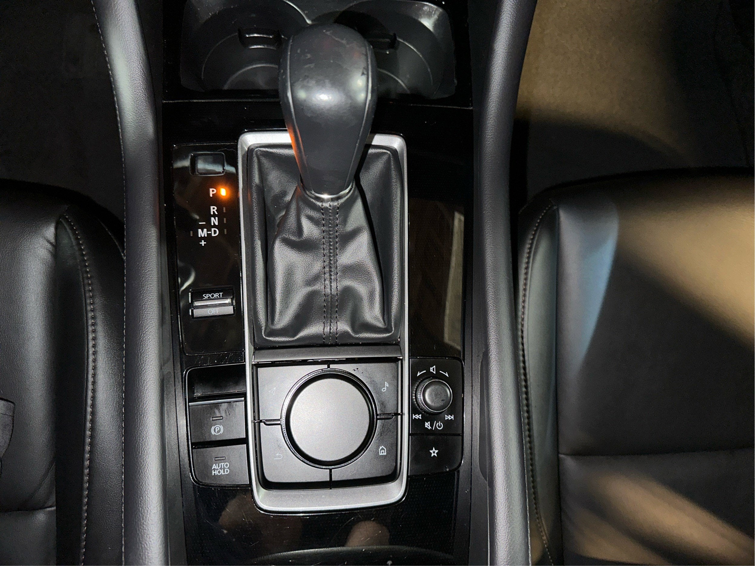 2025 Mazda Mazda3 Select Sport Auto