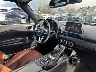 2023 Mazda Mazda MX-5 Miata RF Grand Touring Auto