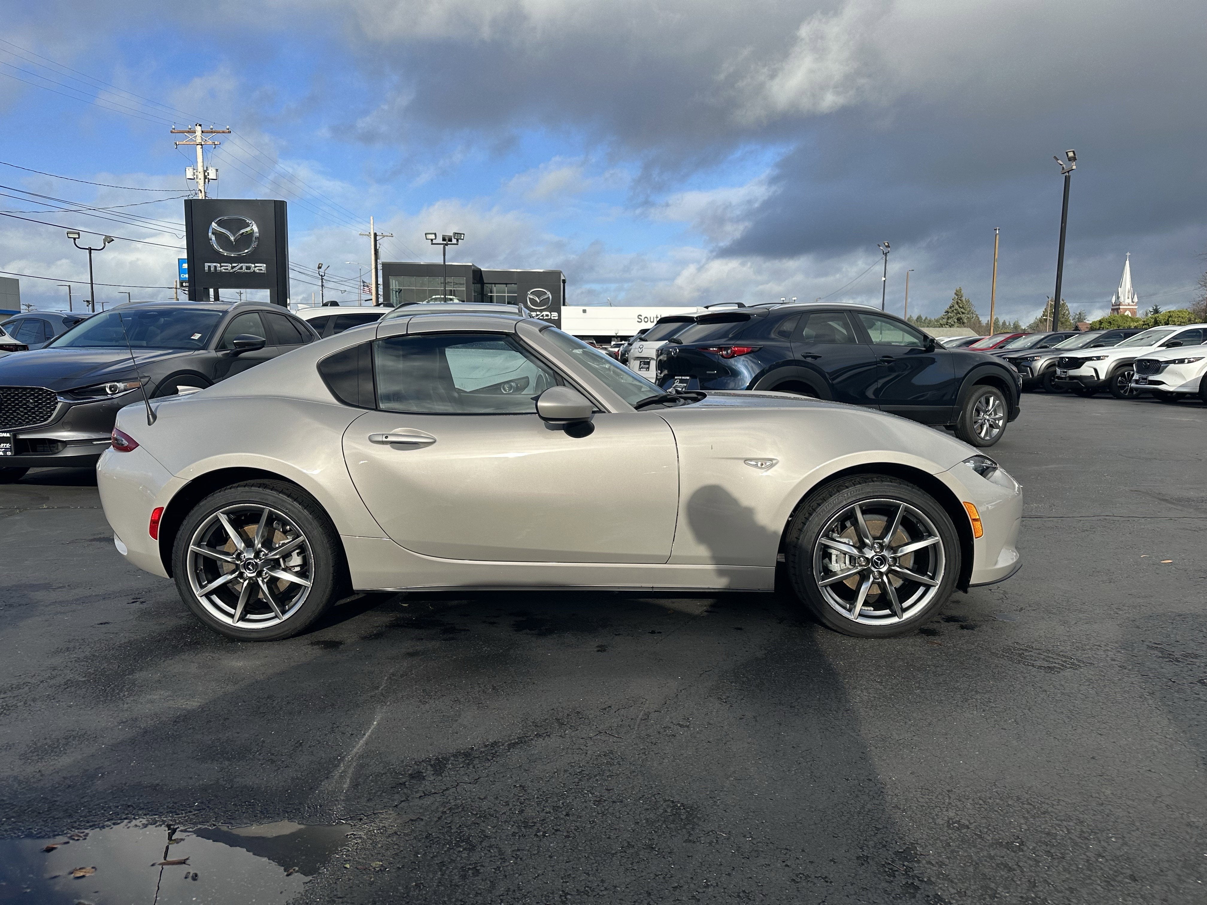 2023 Mazda Mazda MX-5 Miata RF Grand Touring Auto