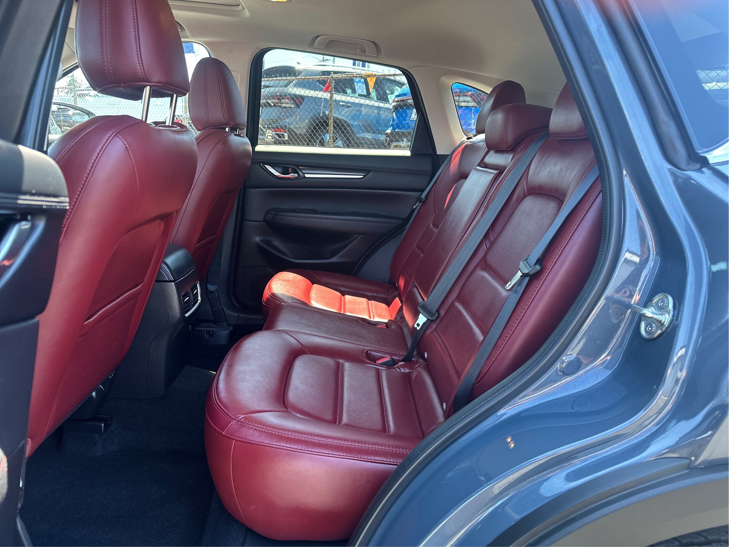 2025 Mazda Mazda CX-5 Carbon Edition AWD