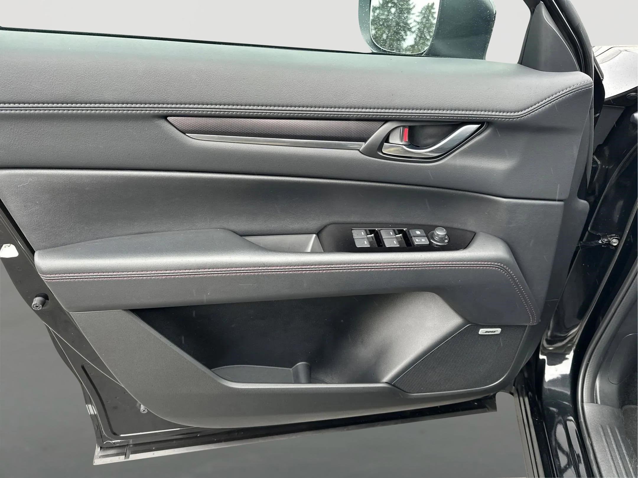 2025 Mazda Mazda CX-5 2.5 S Carbon Edition AWD