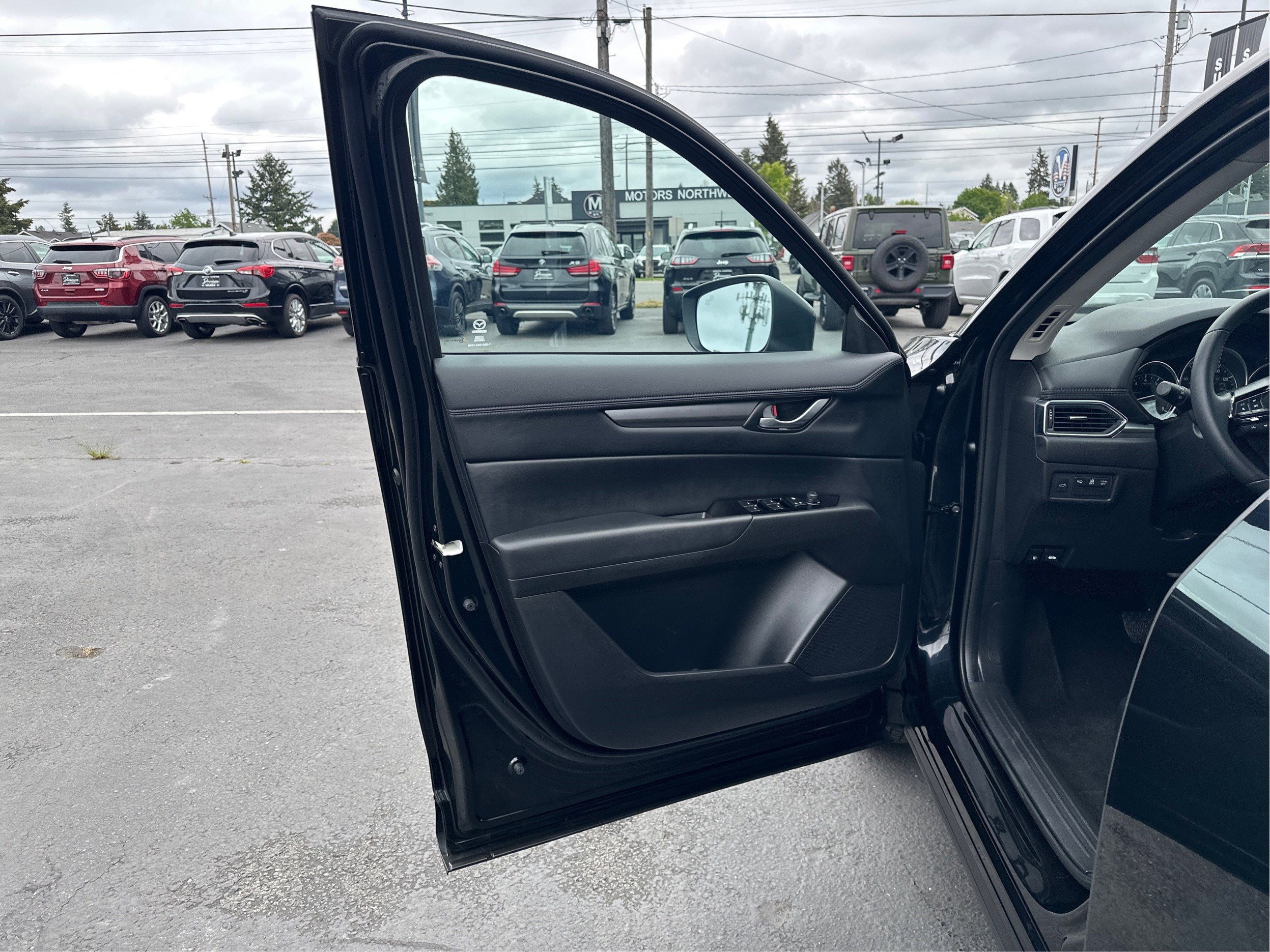 2025 Mazda Mazda CX-5 Preferred AWD