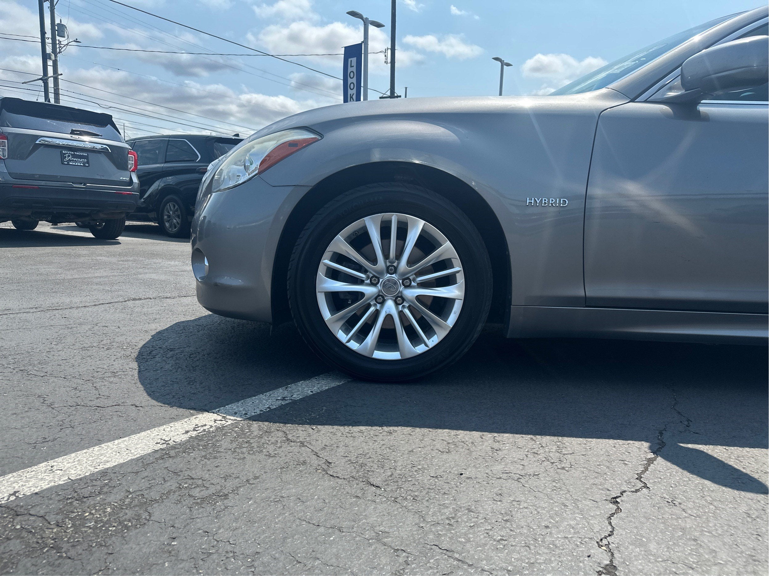 2012 INFINITI M35h Hybrid