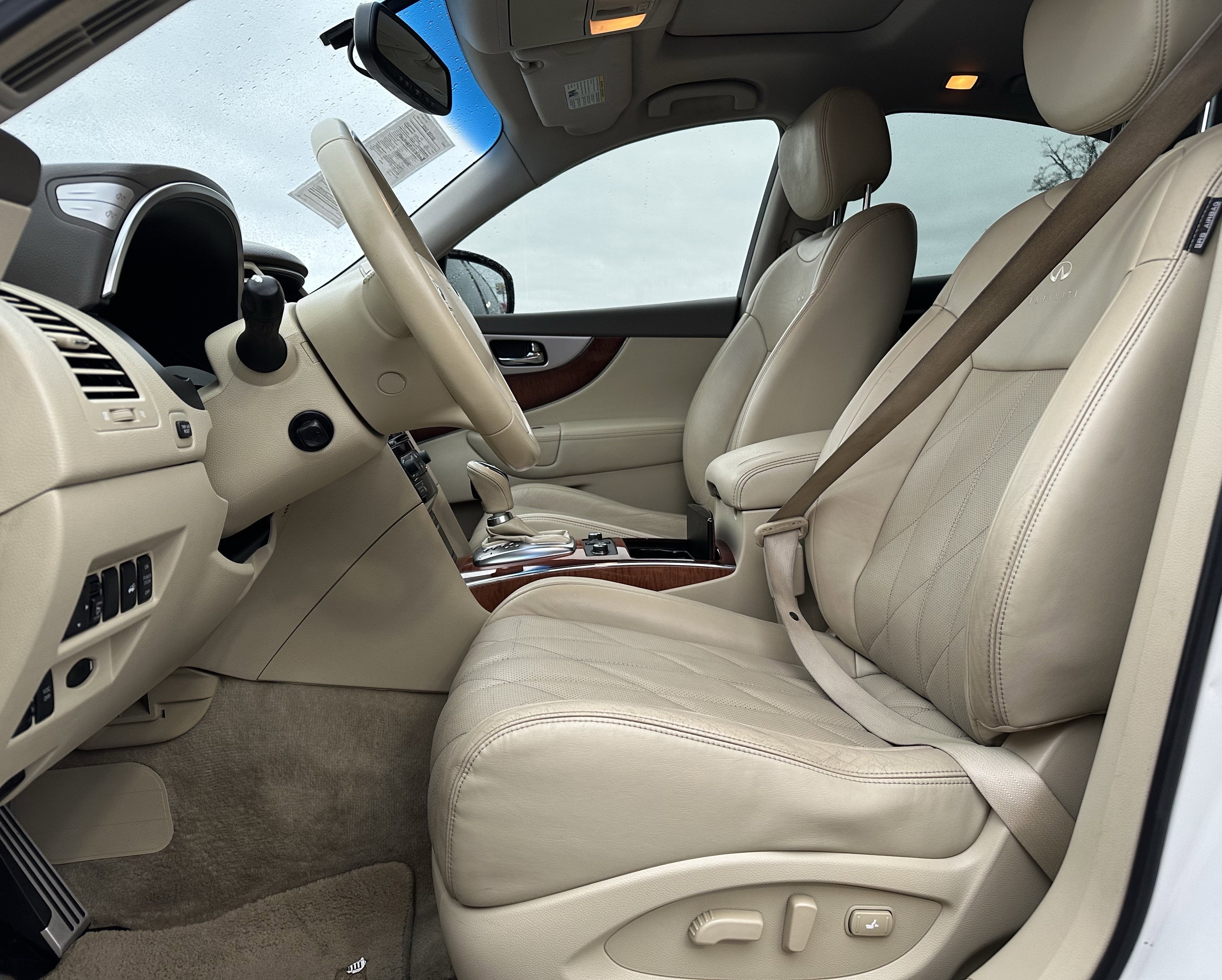 2011 INFINITI FX35 4DR RWD 7-PASS