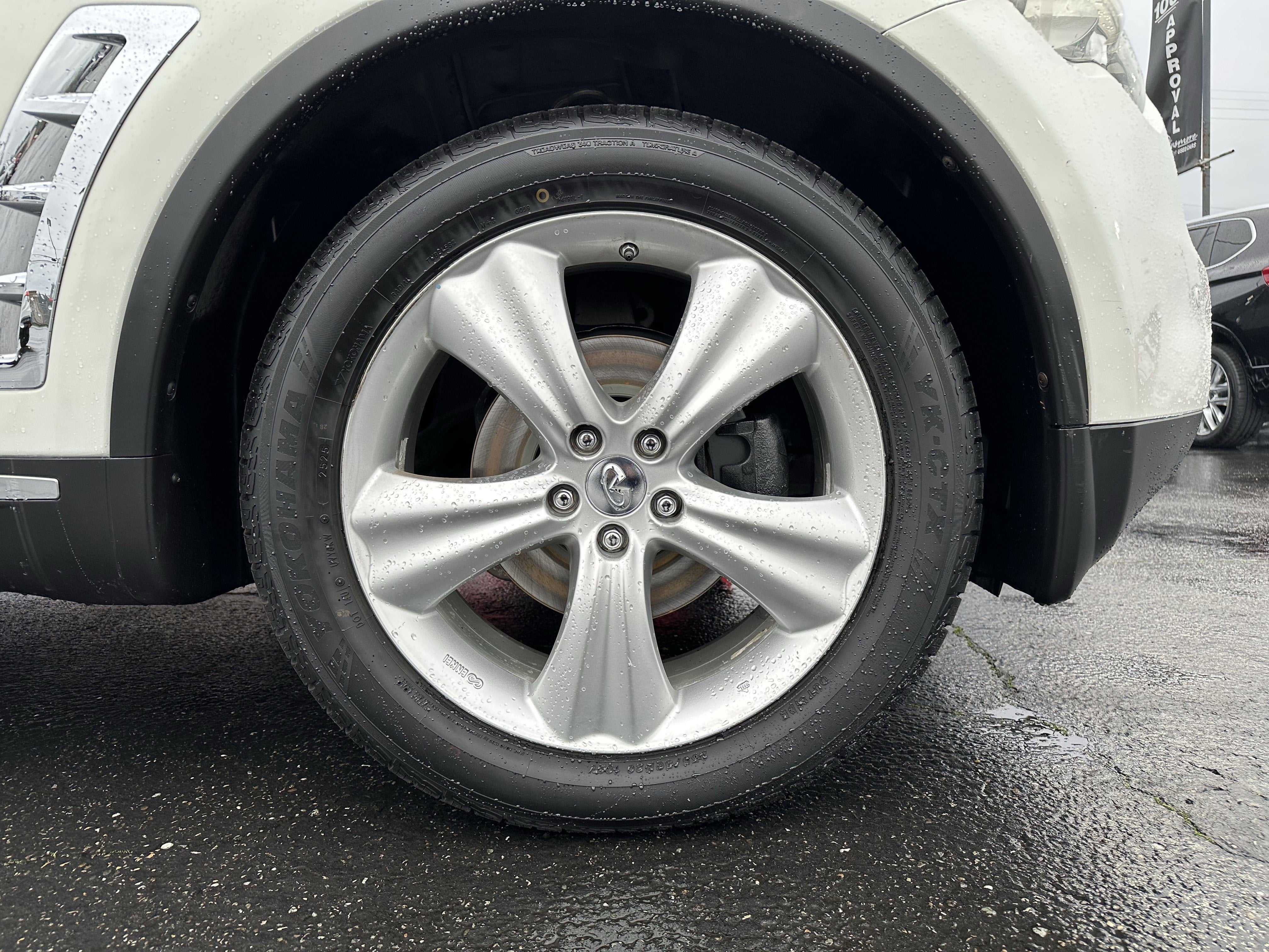 2011 INFINITI FX35 4DR RWD 7-PASS