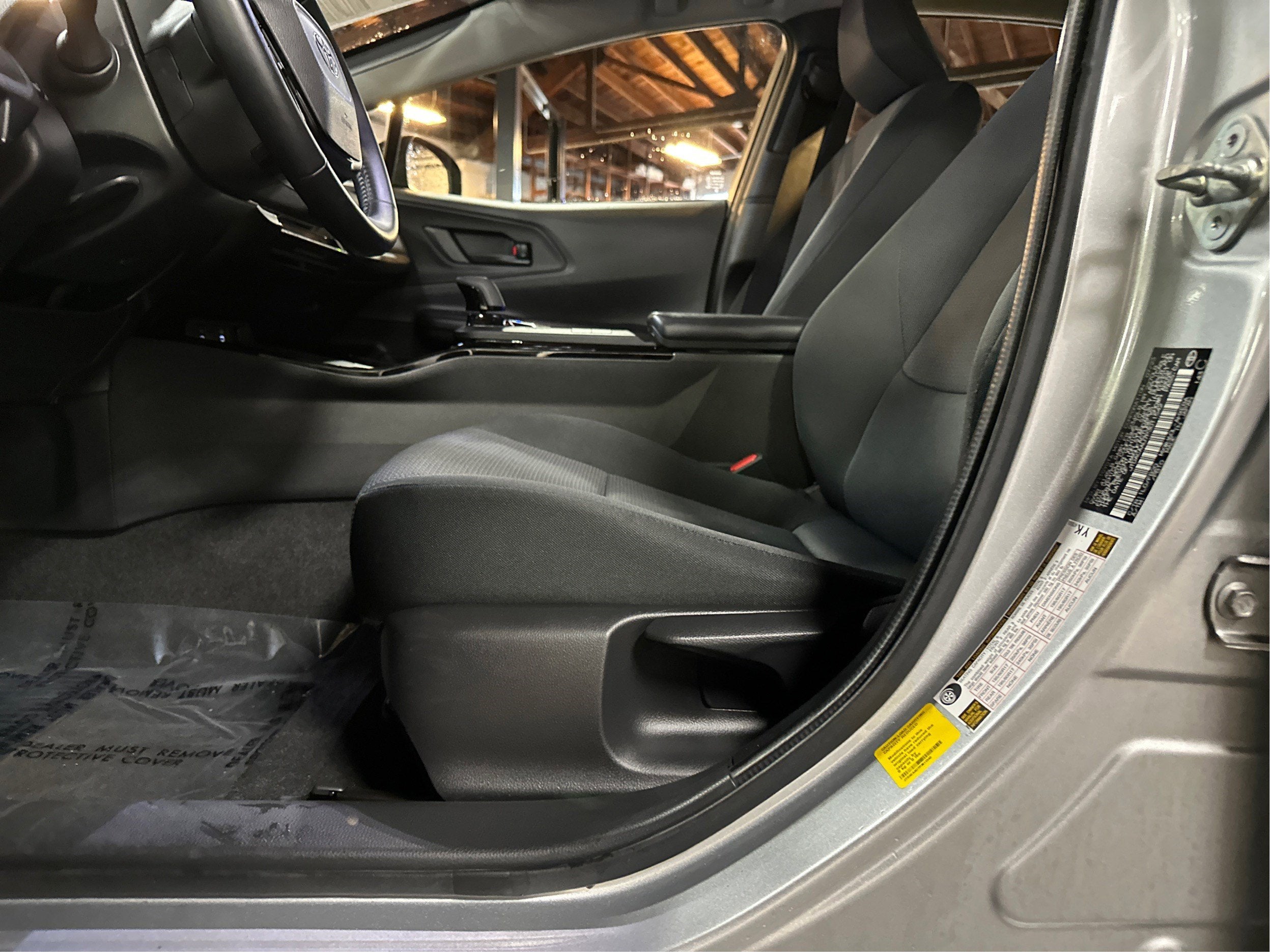 2023 Toyota Prius LE