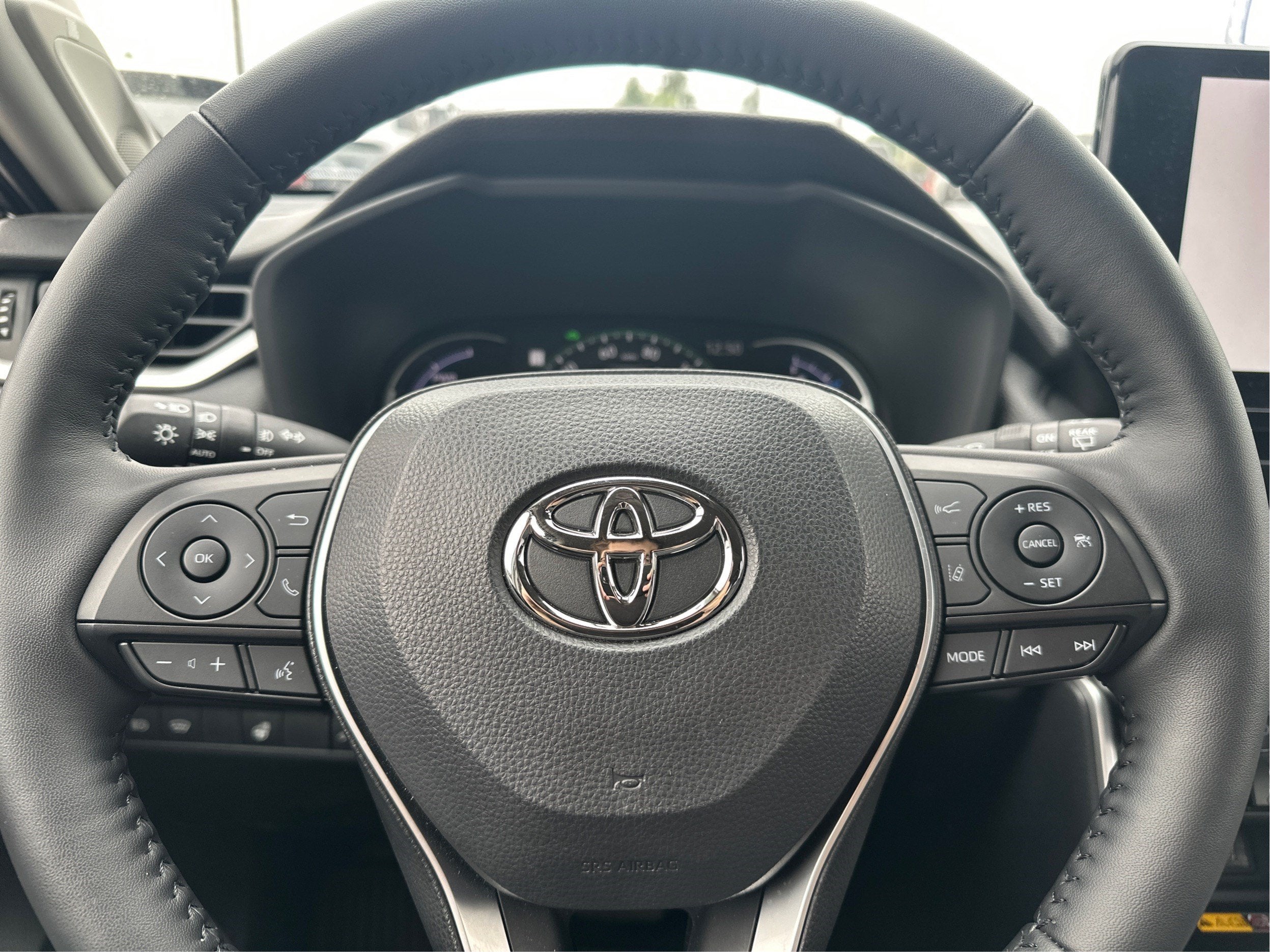 2025 Toyota RAV4 Hybrid XLE Premium