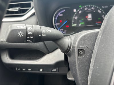 2025 Toyota RAV4 Hybrid XLE Premium