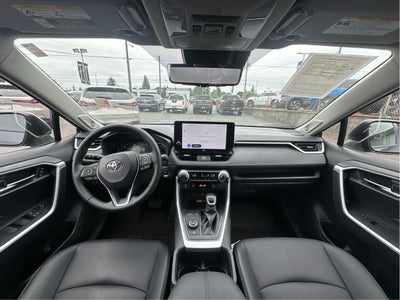 2025 Toyota RAV4 Hybrid XLE Premium