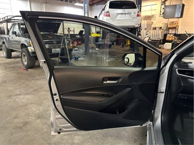 2020 Toyota Corolla Hatchback SE Manual