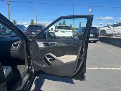 2013 Hyundai Veloster w/Gray Int