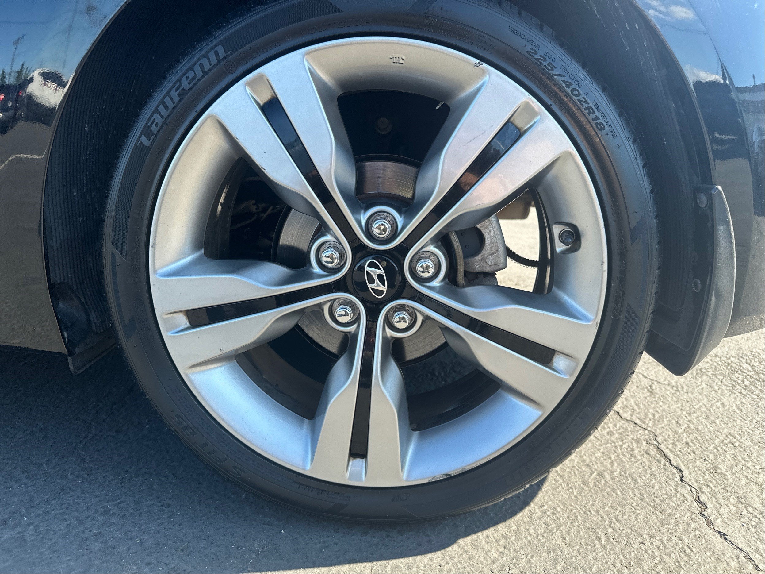 2013 Hyundai Veloster w/Gray Int