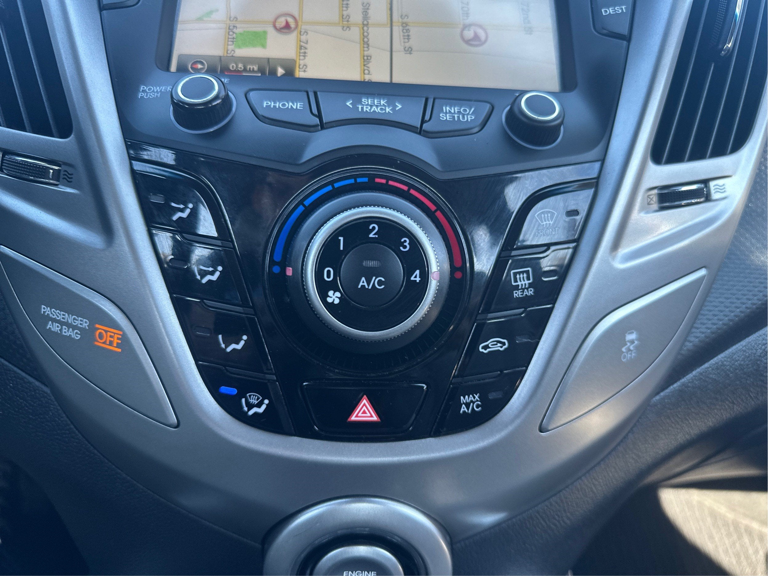 2013 Hyundai Veloster w/Gray Int