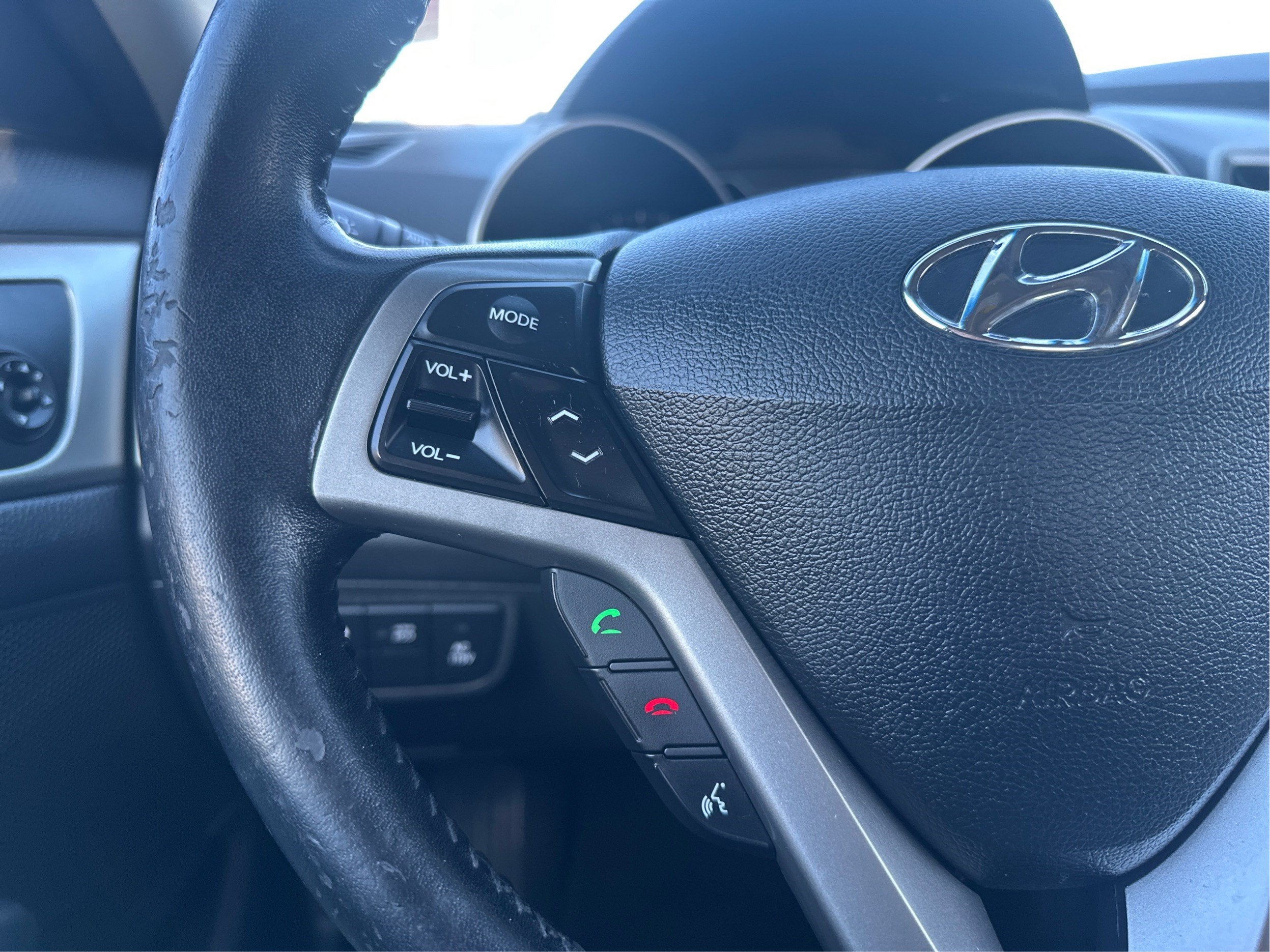 2013 Hyundai Veloster w/Gray Int