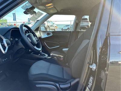 2024 Kia Soul LX