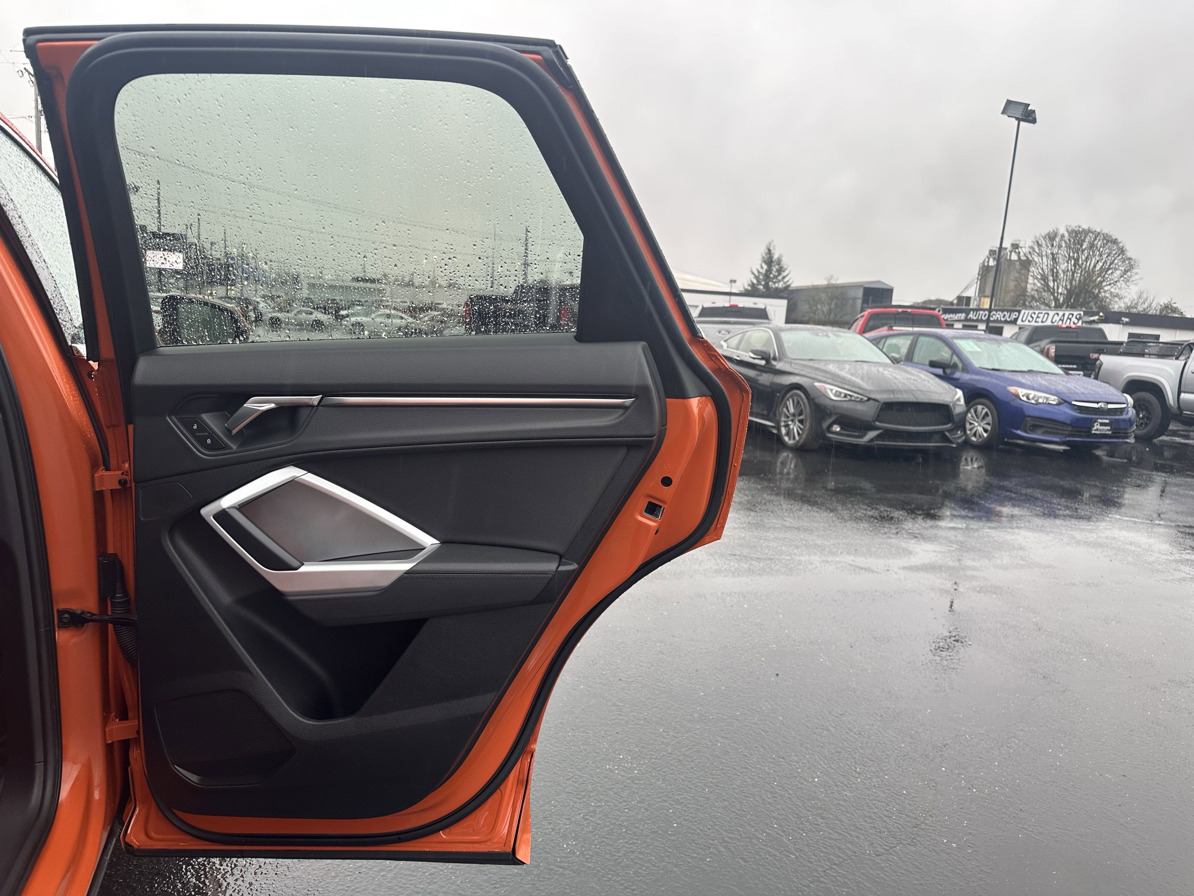 2023 Audi Q3 S line Premium