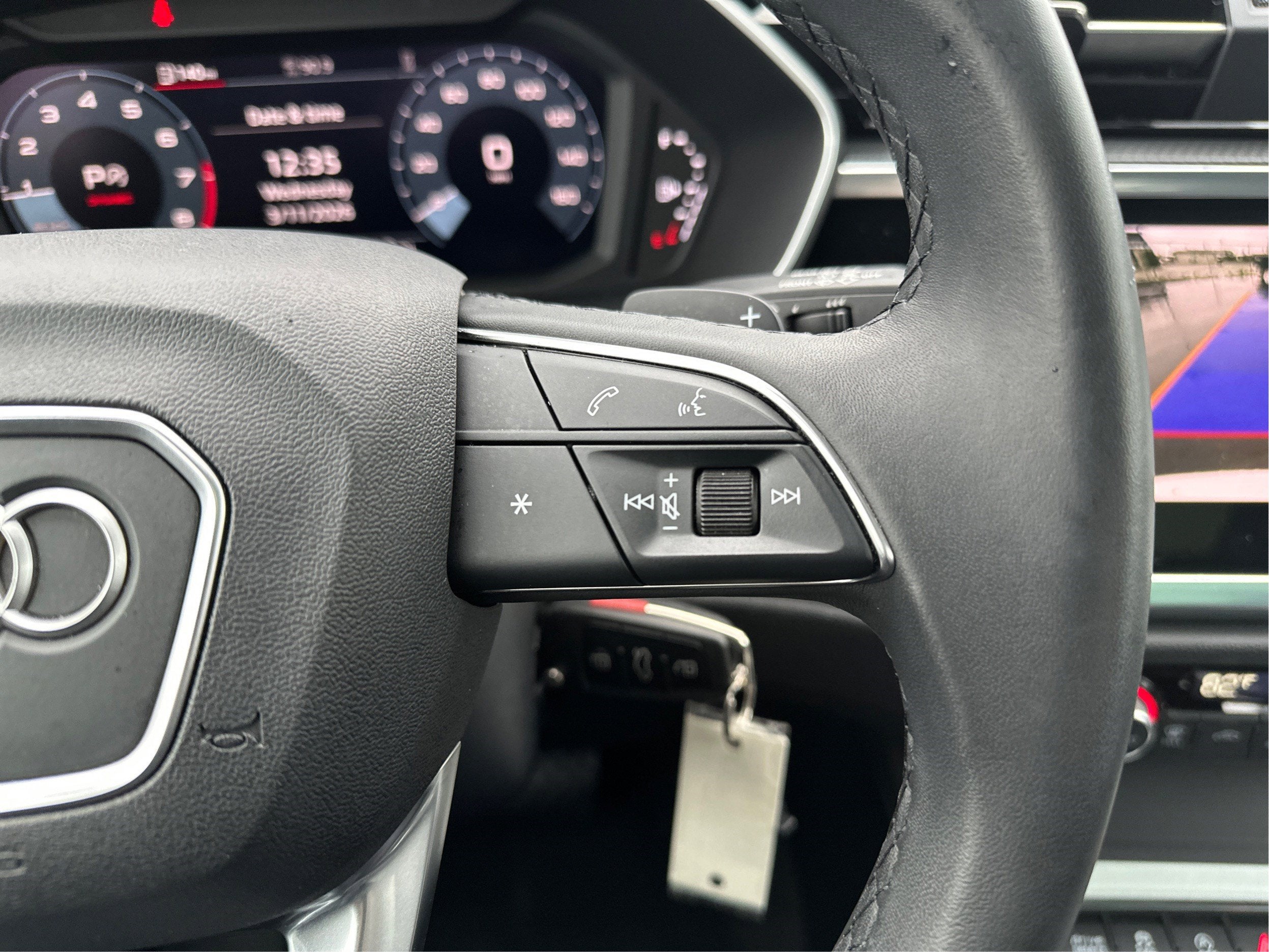 2025 Audi Q3 S line Premium